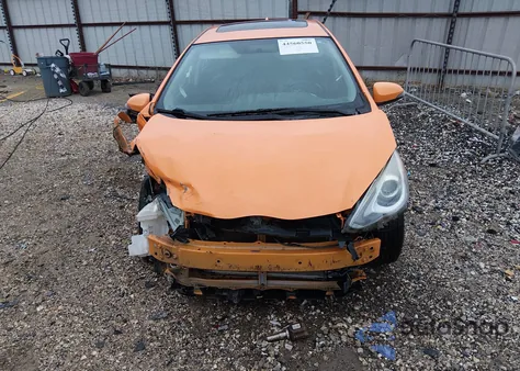 2015 Toyota Prius C Four из США, поврежденный, VIN JTDKDTB31F1089988